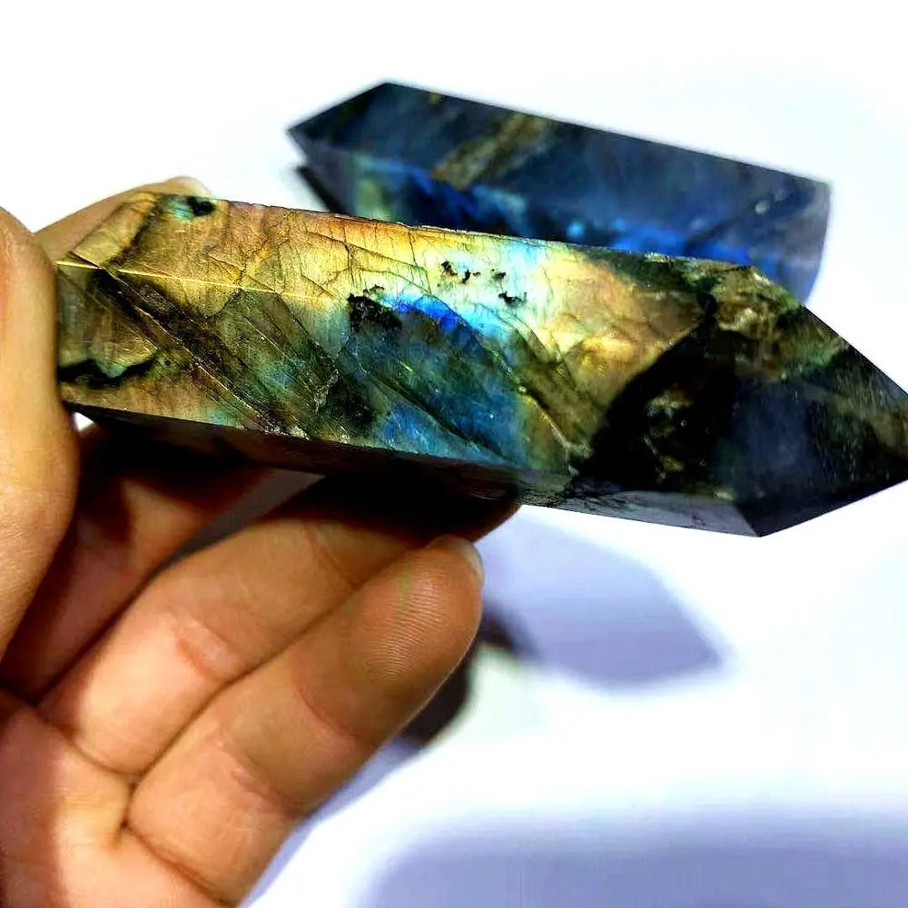 Wholesale Natural Quartz Points Obelisk Flashy Labradorite Crystal towers For healing